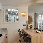 Pepper & Paper Apartments