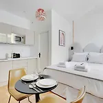 Amazing Apartment-2P-Sacre Coeur-Poissonniers-4