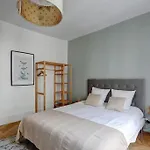Louvre Montorgueuil Historical Center 3Br II