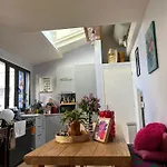 Charming And Cosy House In Paris - Maison Individuelle A Paris