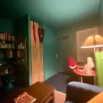Appartement Mignon Et Confortable Avec Acces Jardin