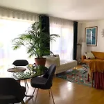 Chic And Peacefull Parisian Flat