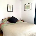 Chic And Peacefull Parisian Flat