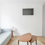 Charming 1-Bed Newly Renovated Close To The Centre And Montmartre