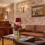 Relais Hotel Du Vieux Paris