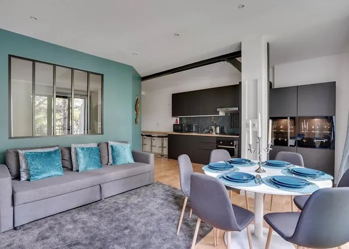 Suite Luxury Republique