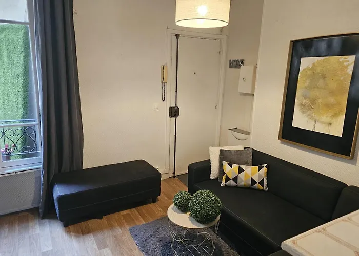 Cozy Apartment In The Heart Of The 10Th