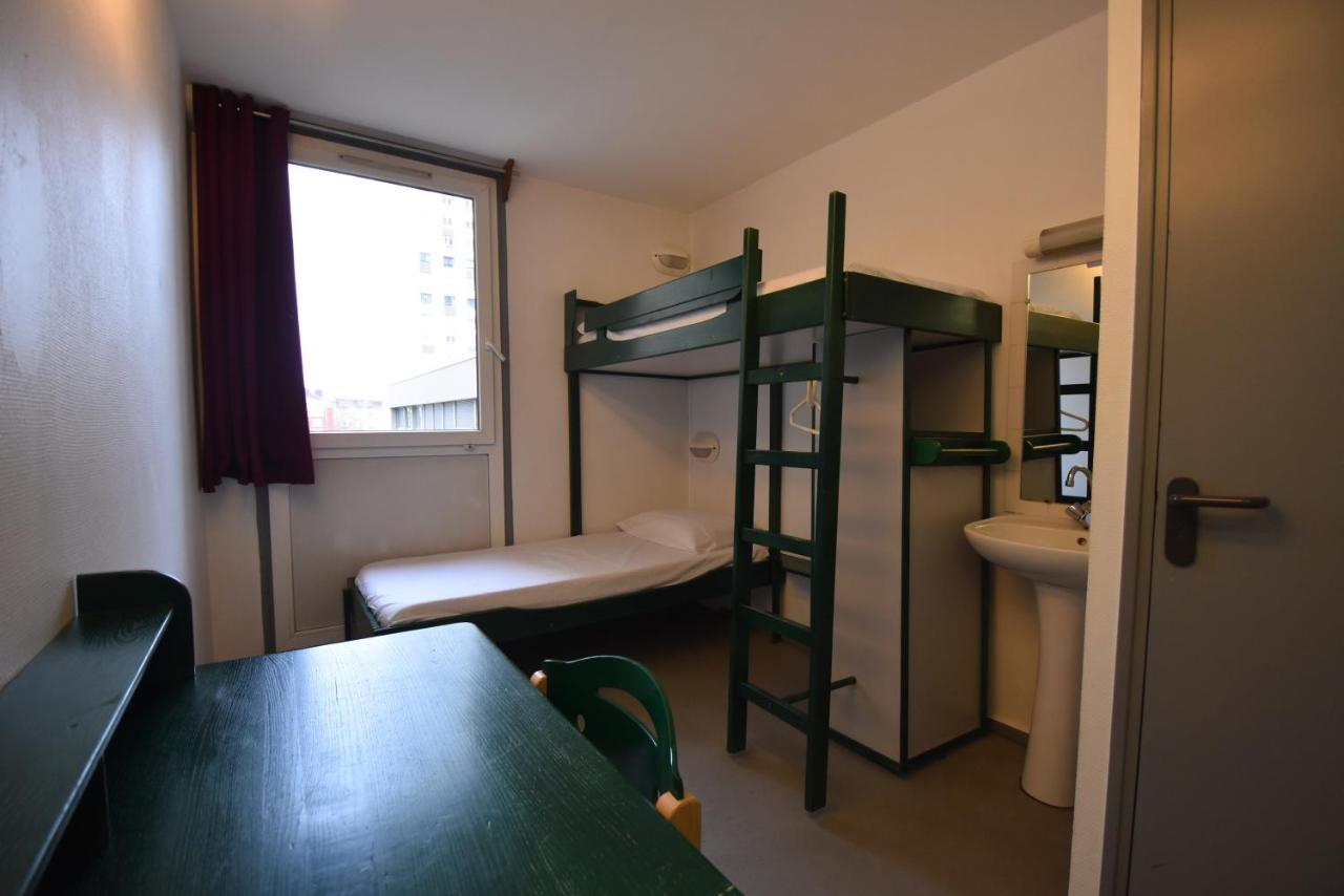 Hostel Hi Le D'artagnan
