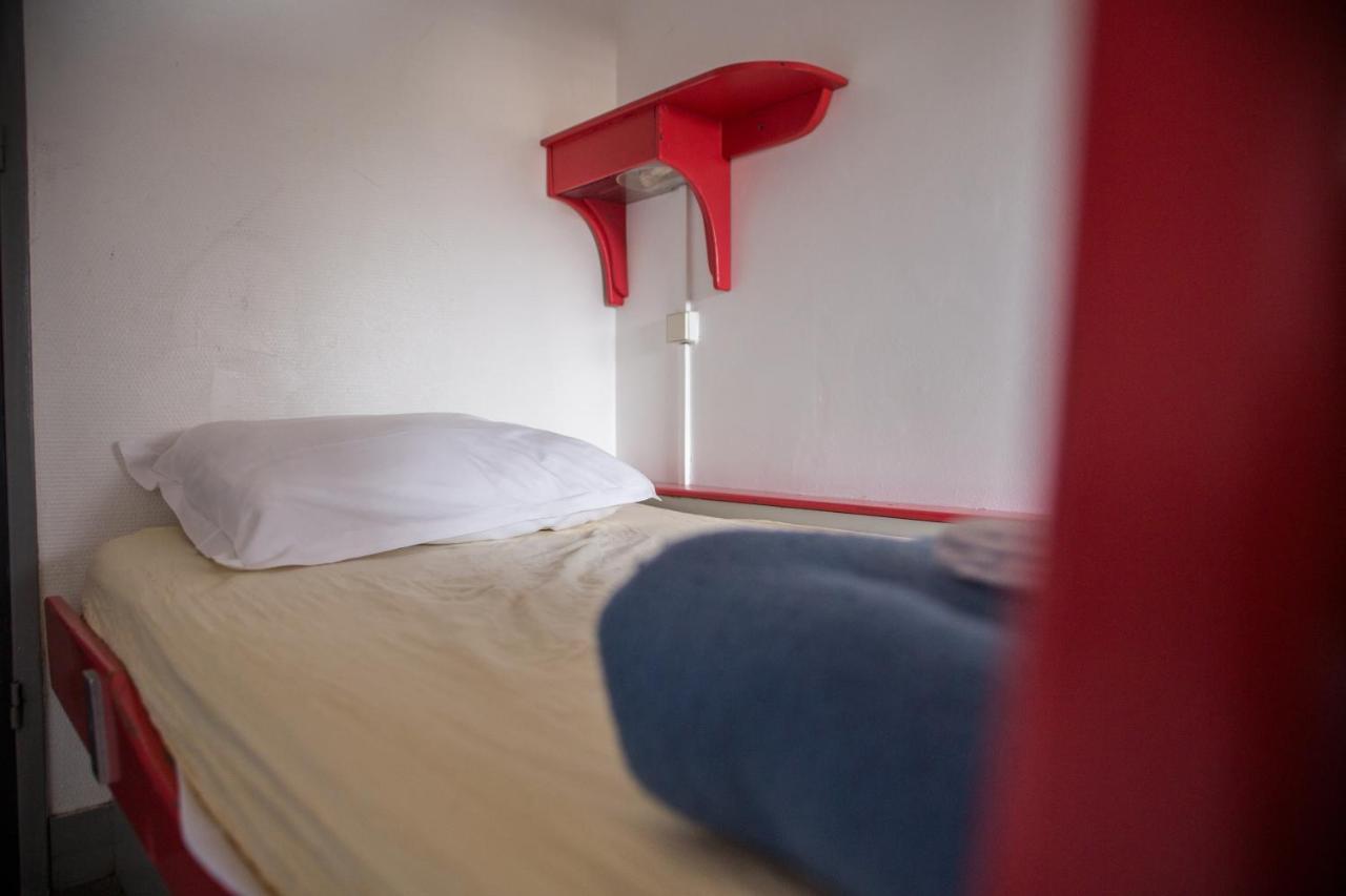 Hi Le D'artagnan Hostel