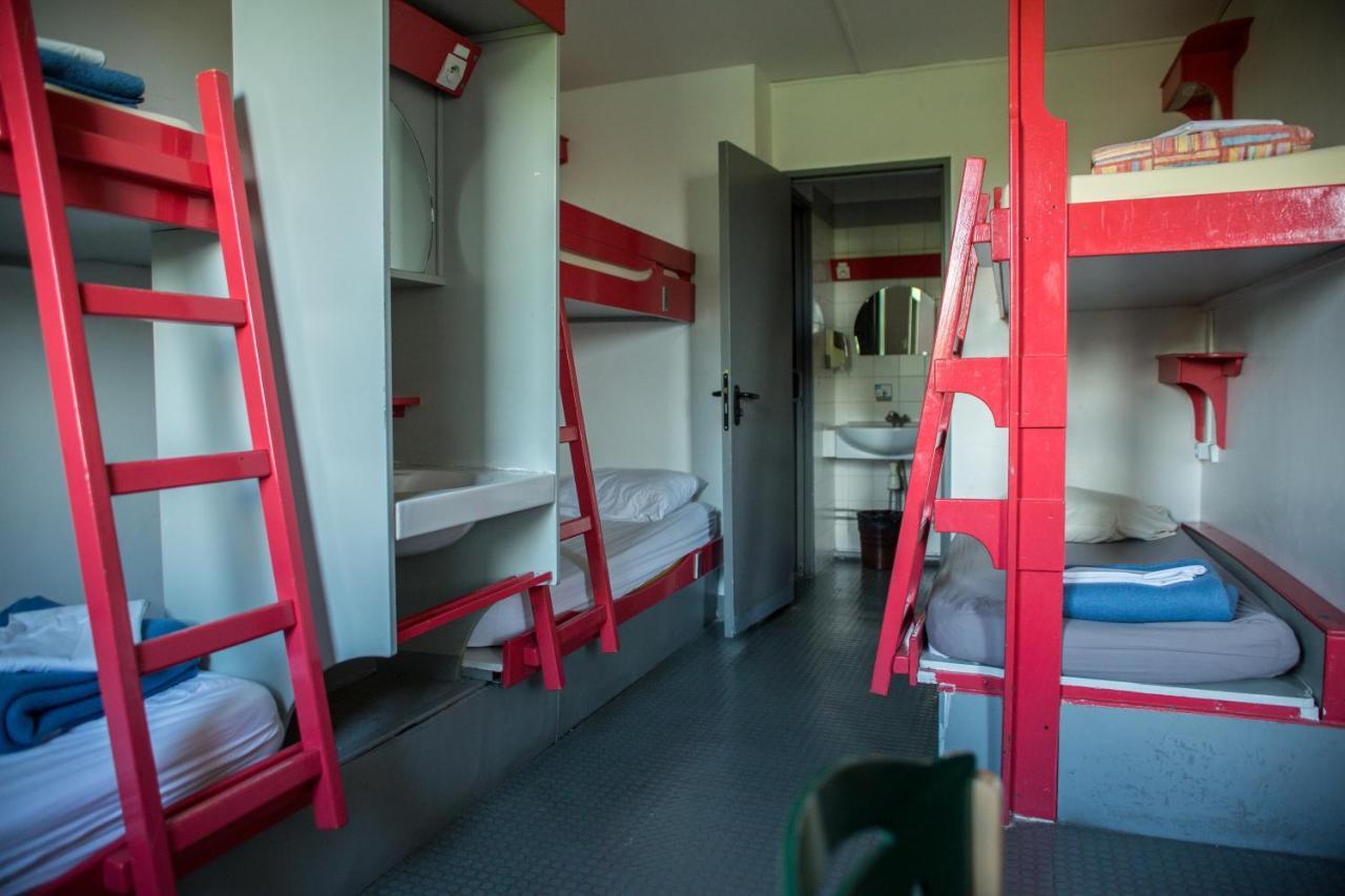 Hi Le D'artagnan Hostel *