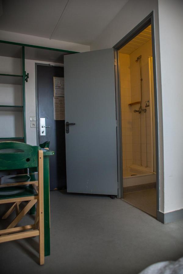 Hi Le D'artagnan Hostel *