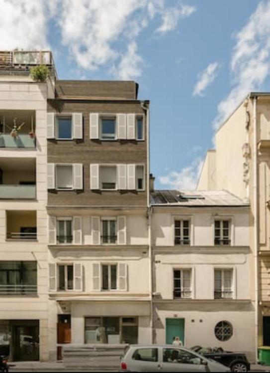 Relais Cocorico Eiffel Tower Guest house