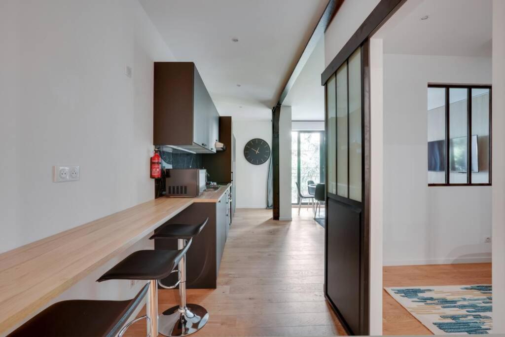 Luxury Republique Apartment