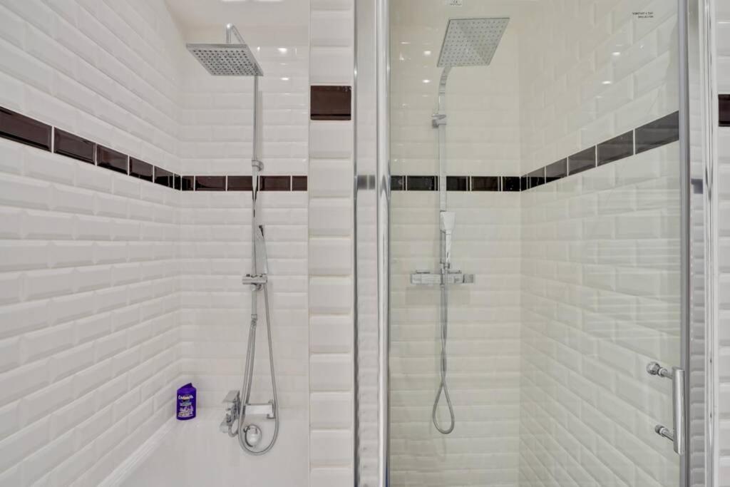 Apartment Luxury Republique Paris