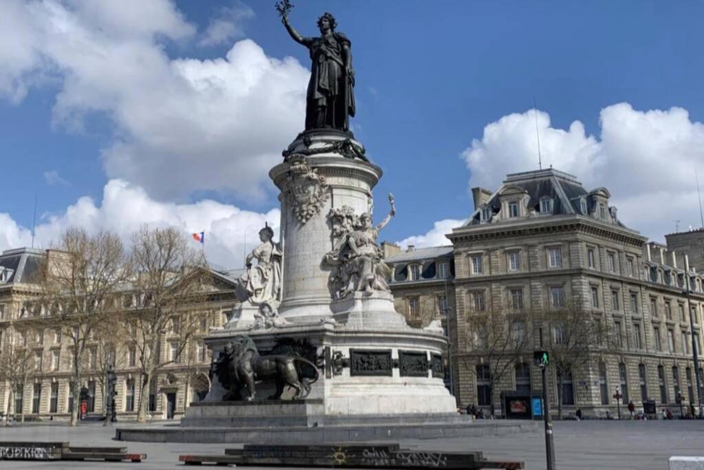 Apartment Luxury Republique Paris
