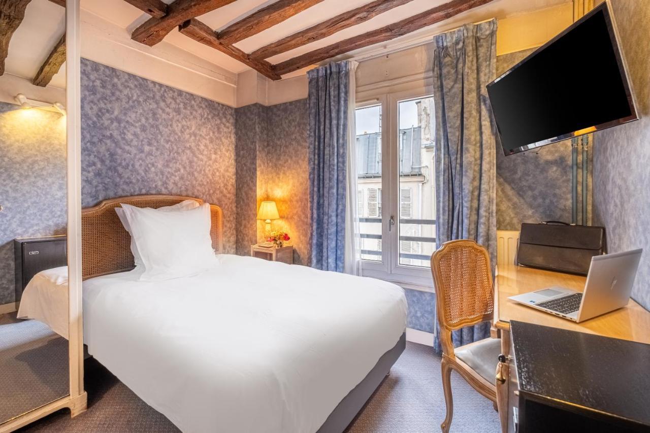 Hotel Baudelaire Opera