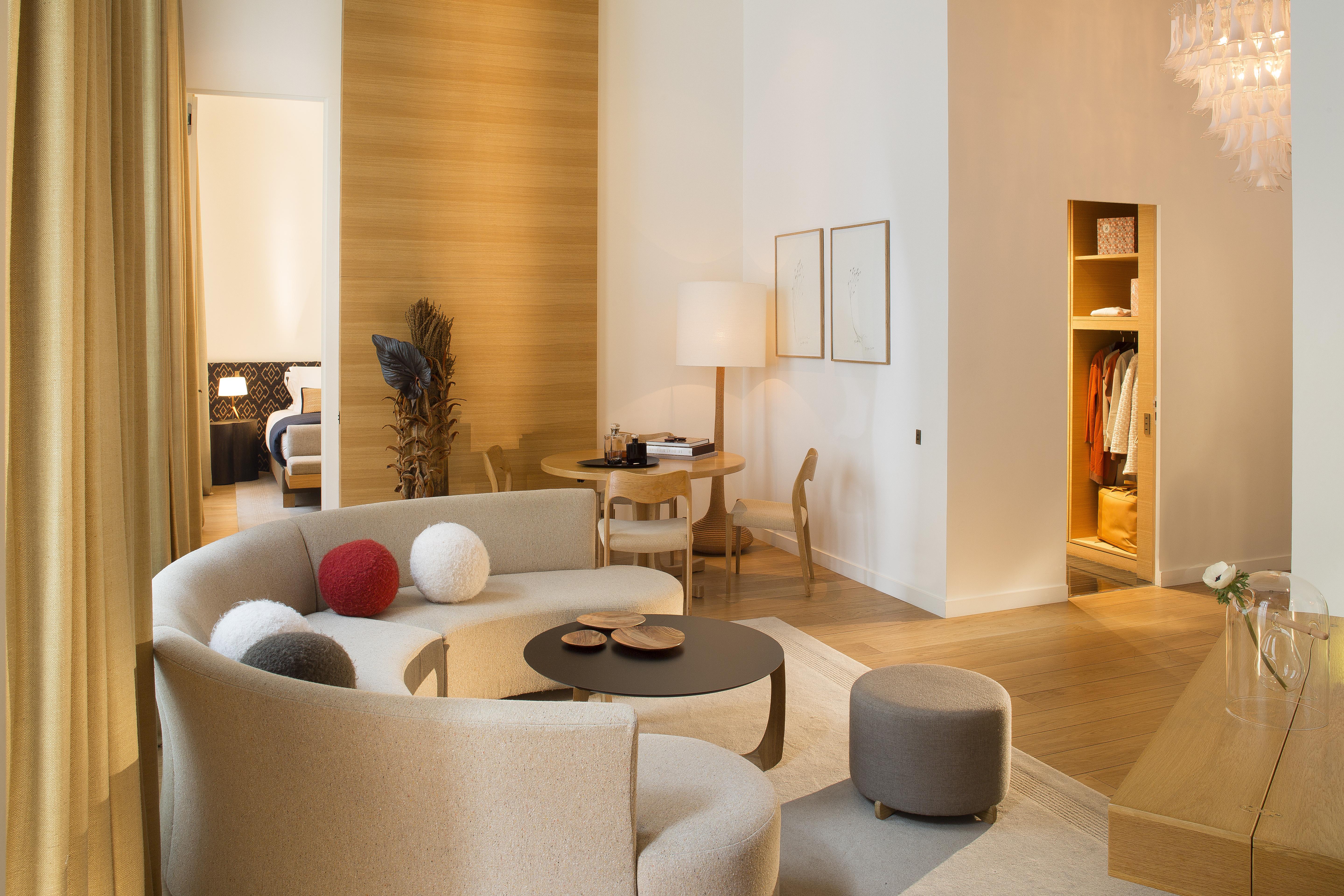 Marignan Champs-elysees Hotel