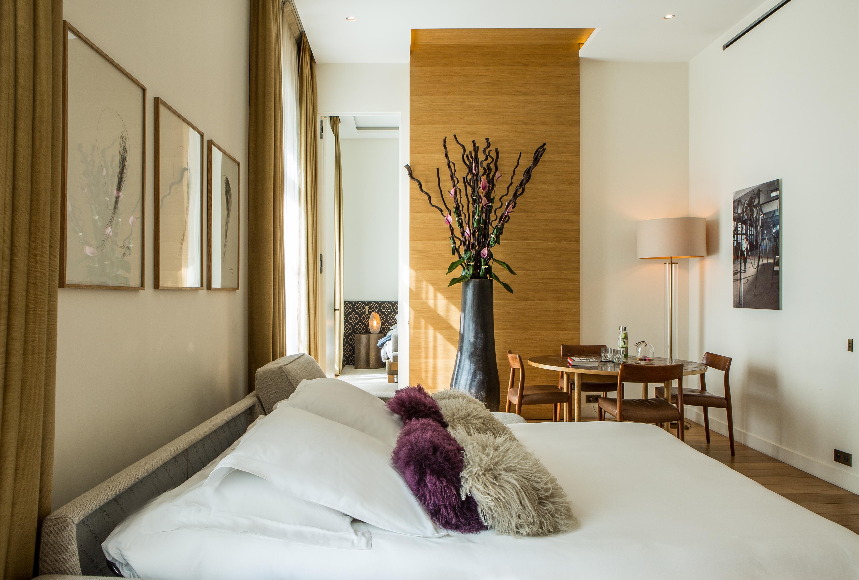 Marignan Champs-elysees Hotel Paris