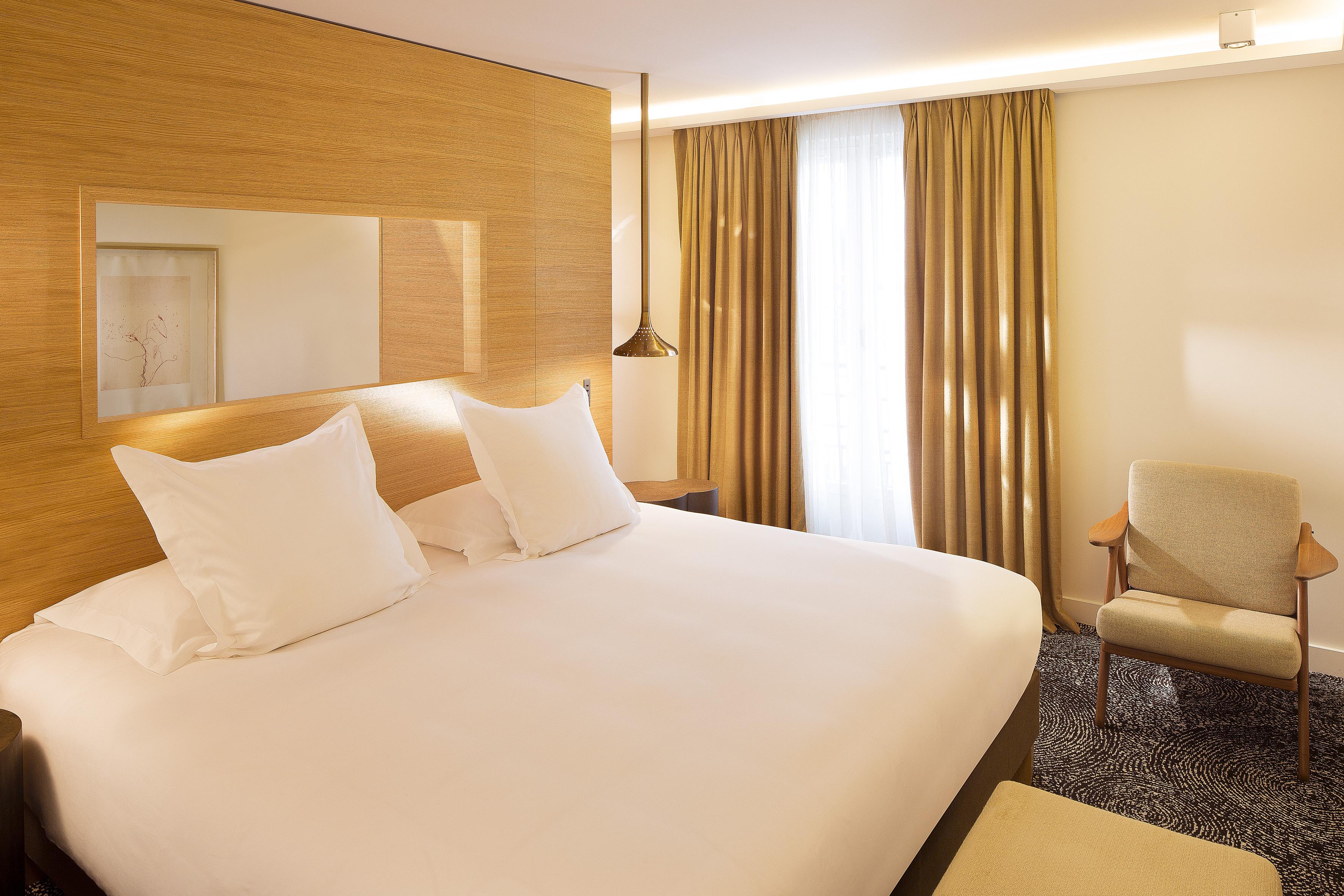 Marignan Champs-elysees Hotel