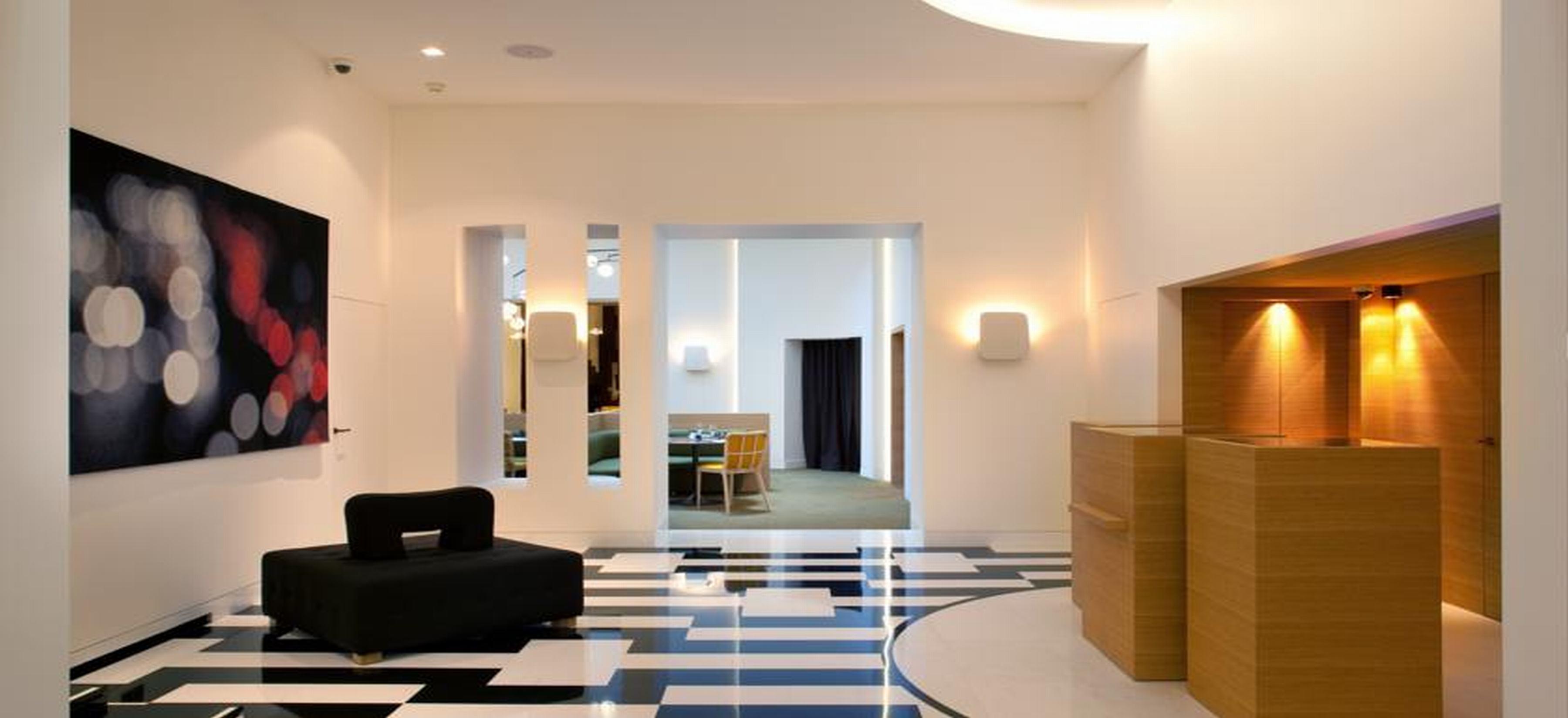 Marignan Champs-elysees 5* Paris