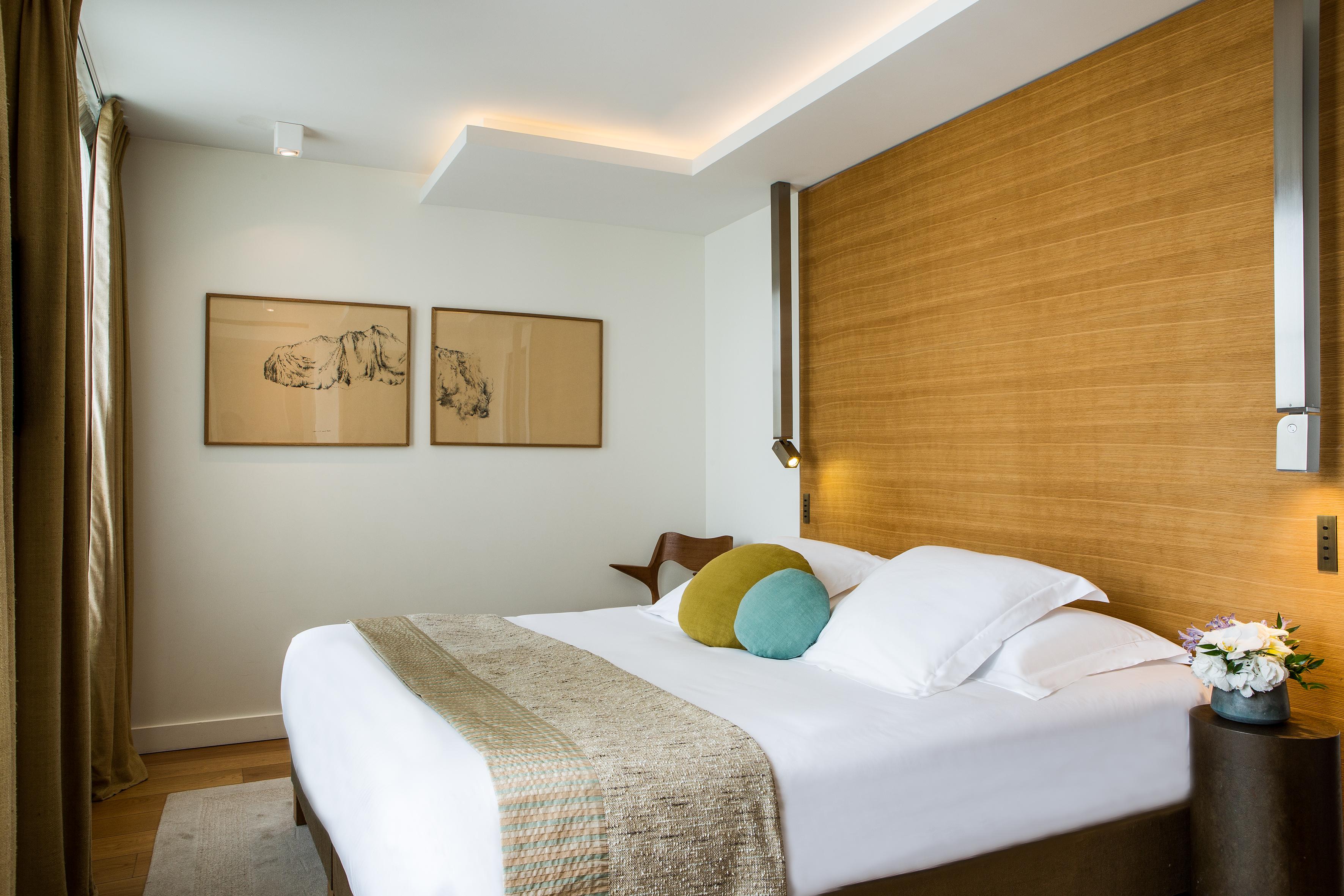 Marignan Champs-elysees Hotel