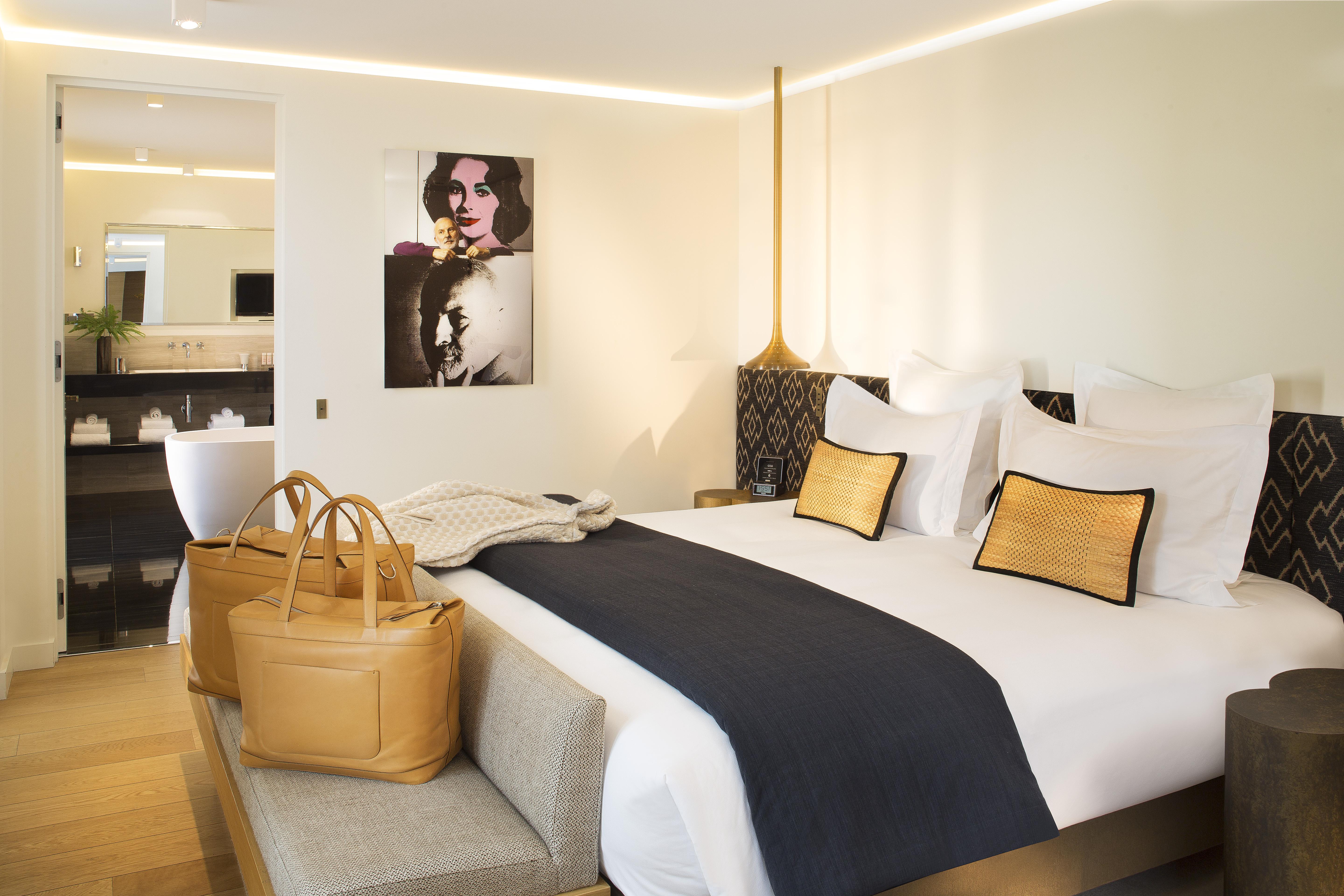 Hotel Marignan Champs-elysees Paris