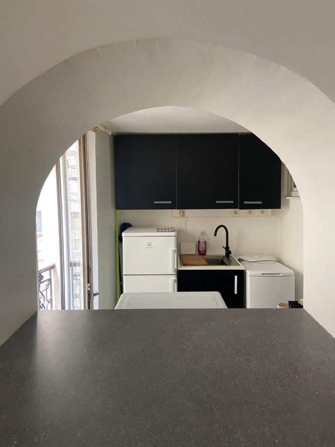 Tres Bel Montmartre Apartment *