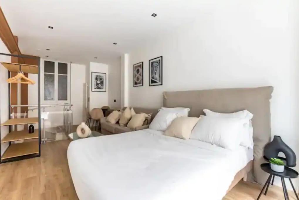 Appartement Magnifique Avec Sauna Et Jacuzzi Paris