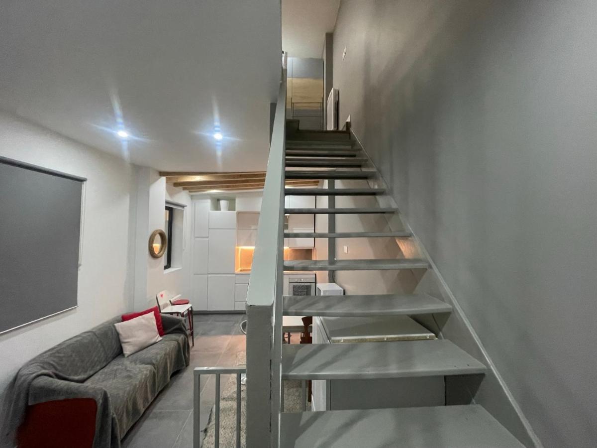 Apartment Grand Au Rez De Chaussee En Plein Coeur De Paris