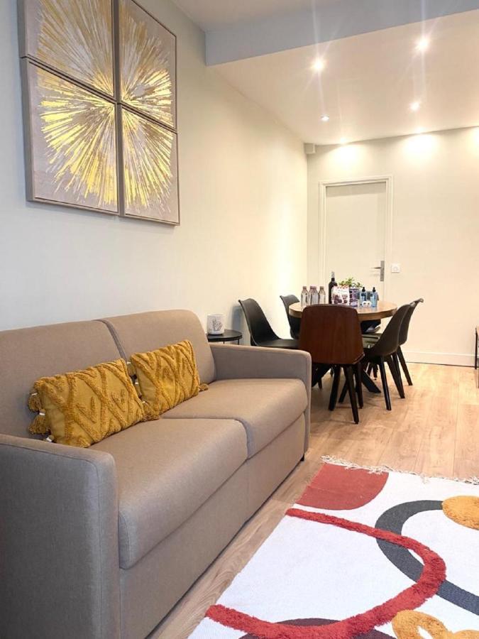 07 Flat Of Grand Boulevard Apartment Paris