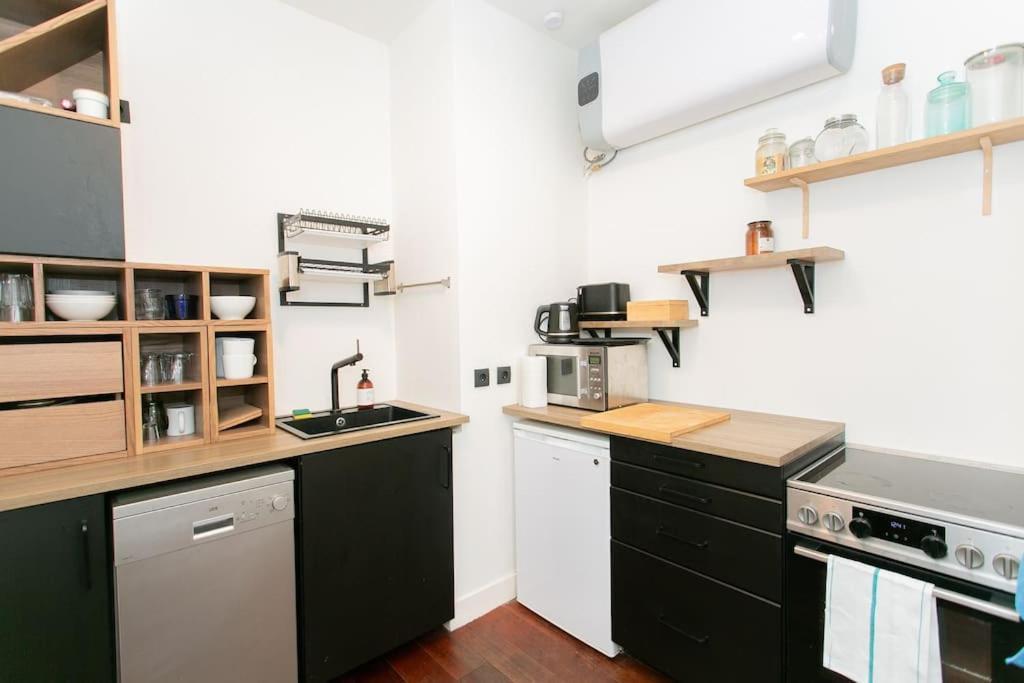 Trois Pieces Au Coeur De Montmartre Appartement *