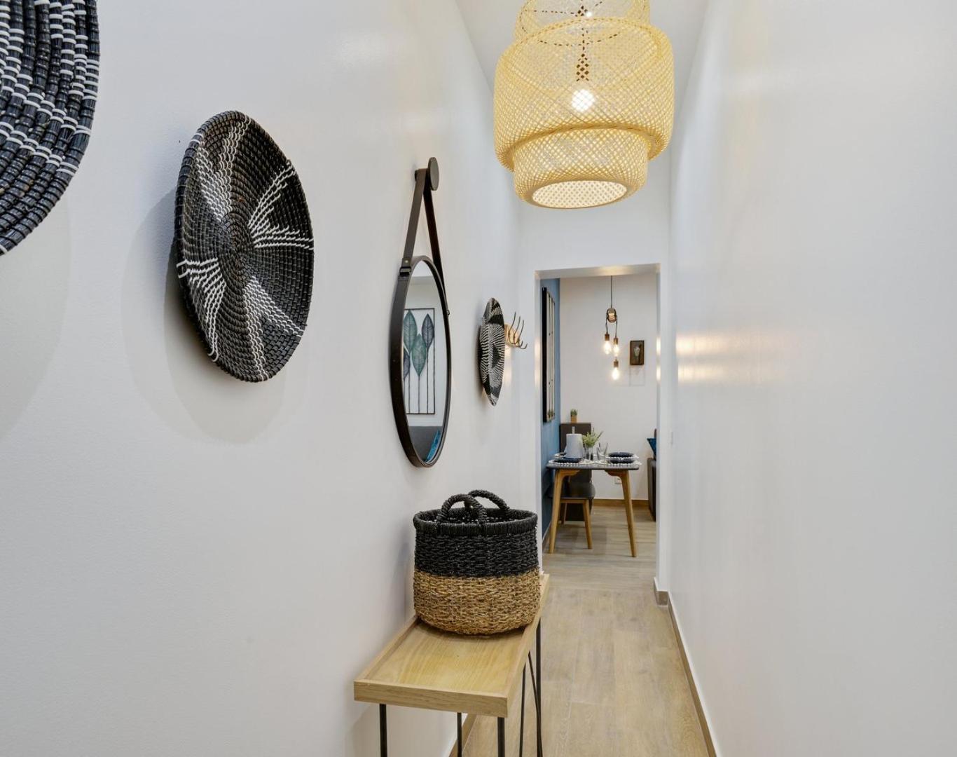 115 John - Superbe A Apartment