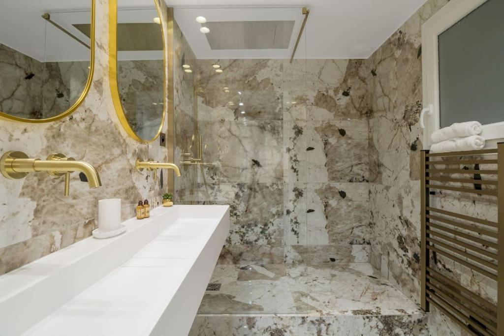 Apartment Royale # Palais De L'elysee # 8 Paris