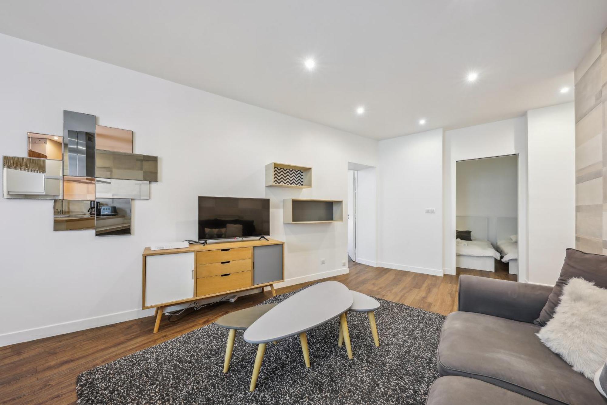 Apartment Et Lumineux En Plein Coeur De