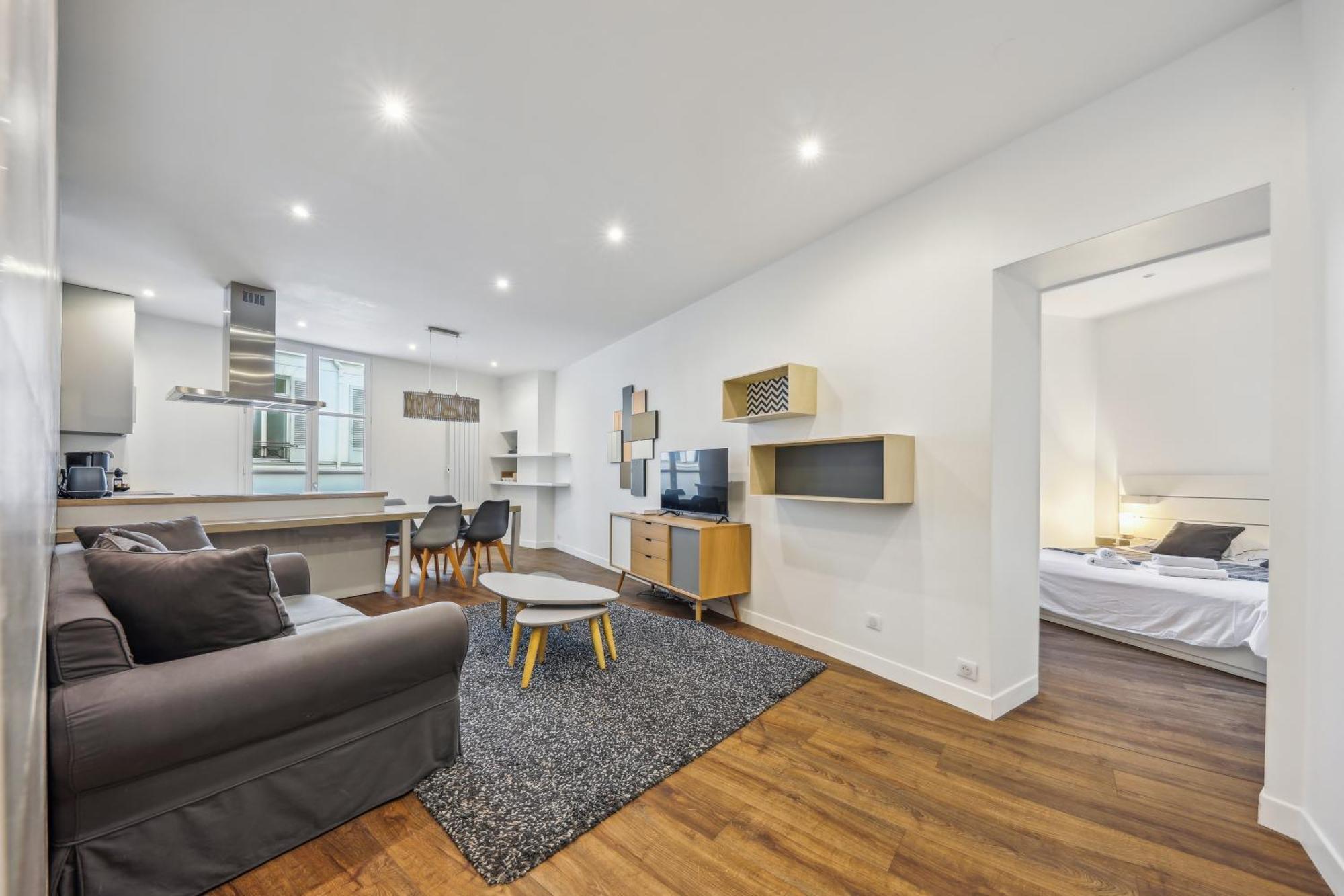 Apartment Et Lumineux En Plein Coeur De