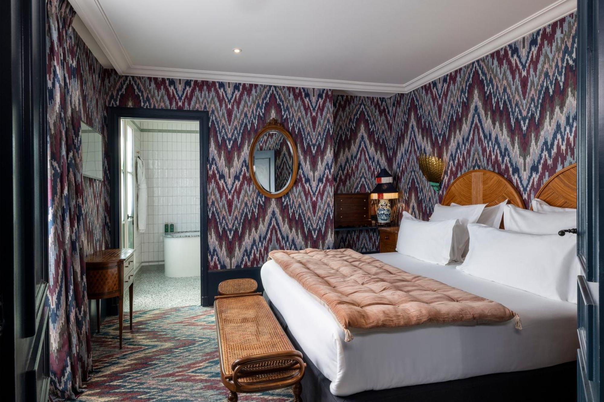 Monte Cristo Hotel 4*