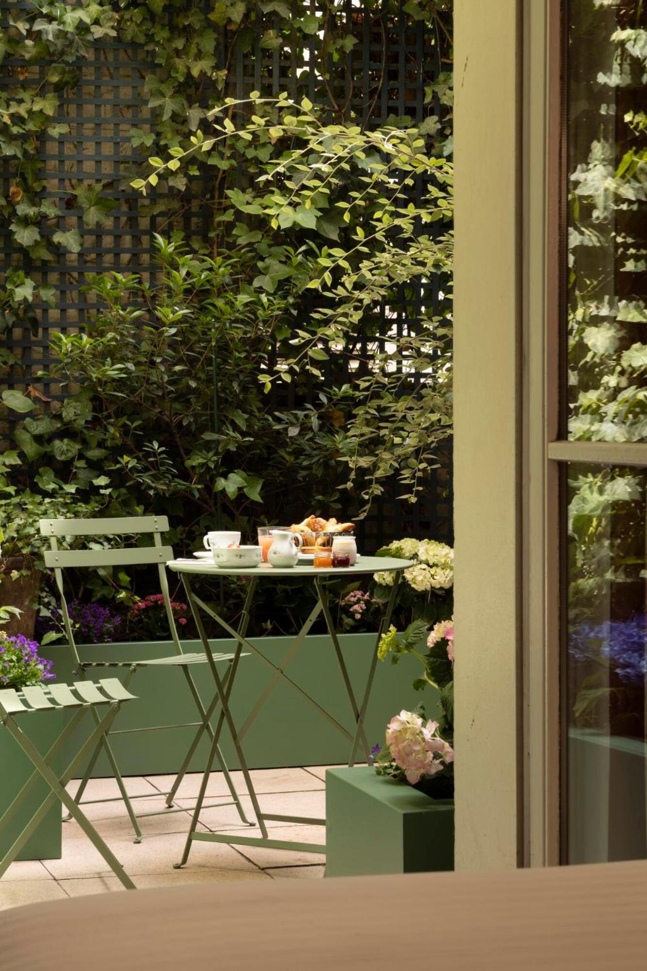 Le Saint Gregoire Hotel Paris