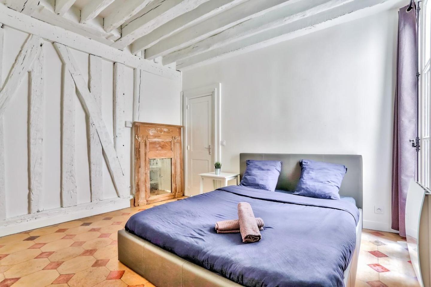 Superbe Bon Marche Saint Germain Free Netflix Apartment *