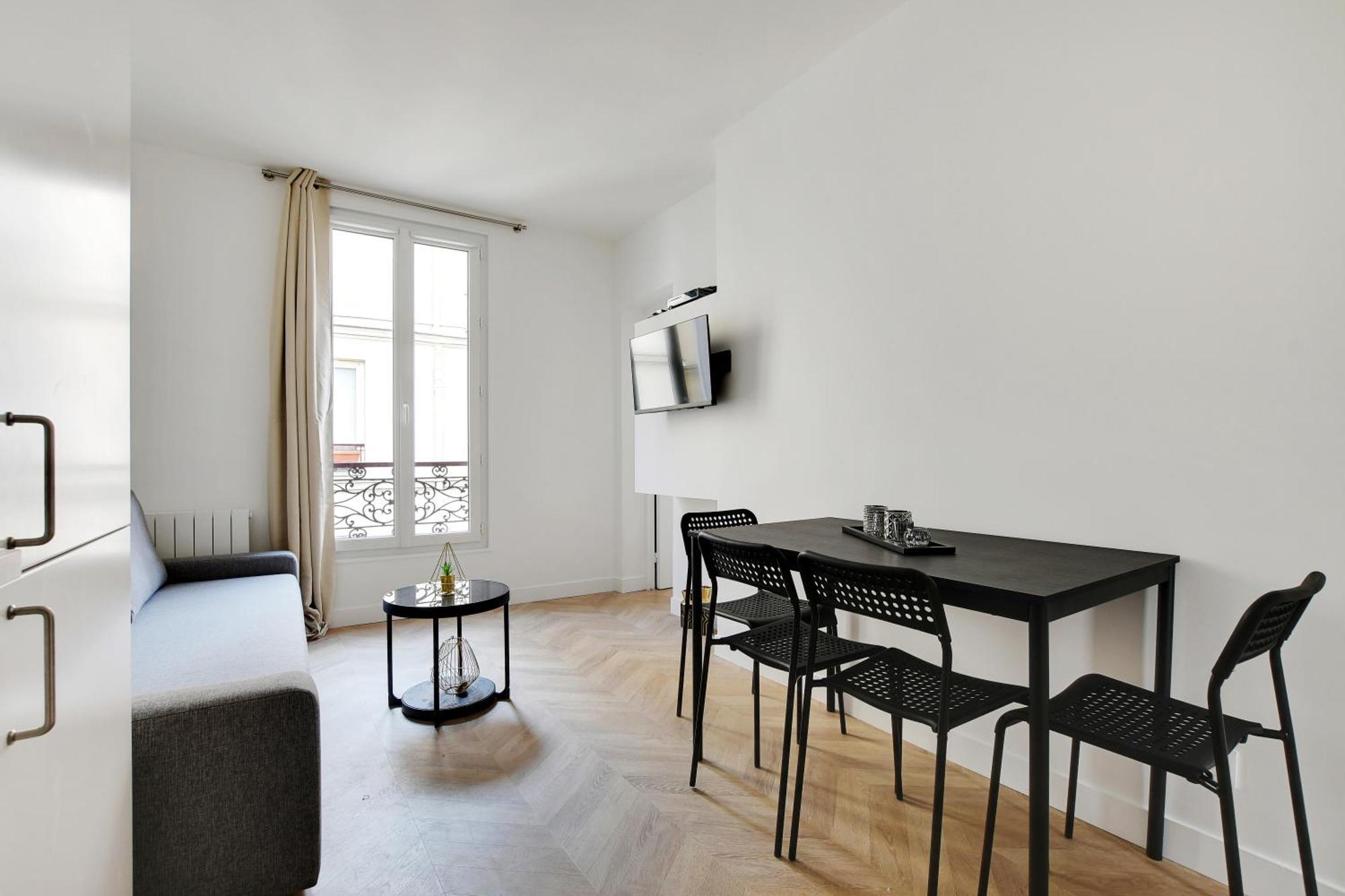Bercy Apartment Paris