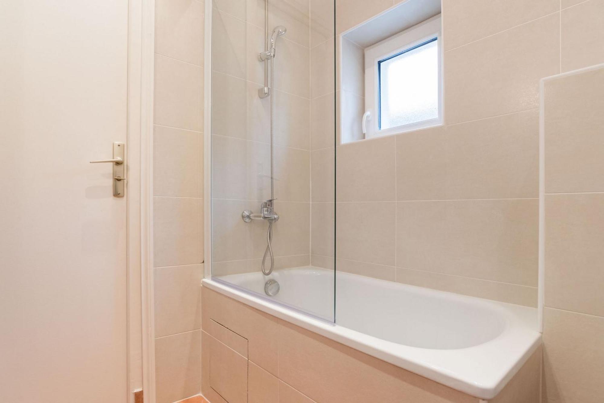 Apartment Arts Et 1br Cozy Flat