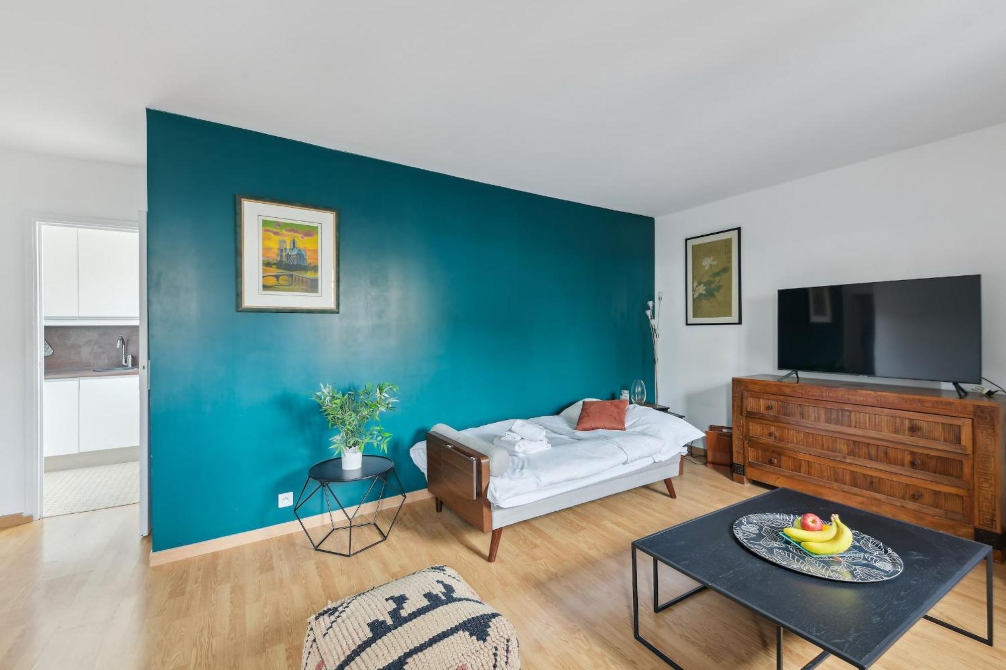 Quarter 1br Cozy *