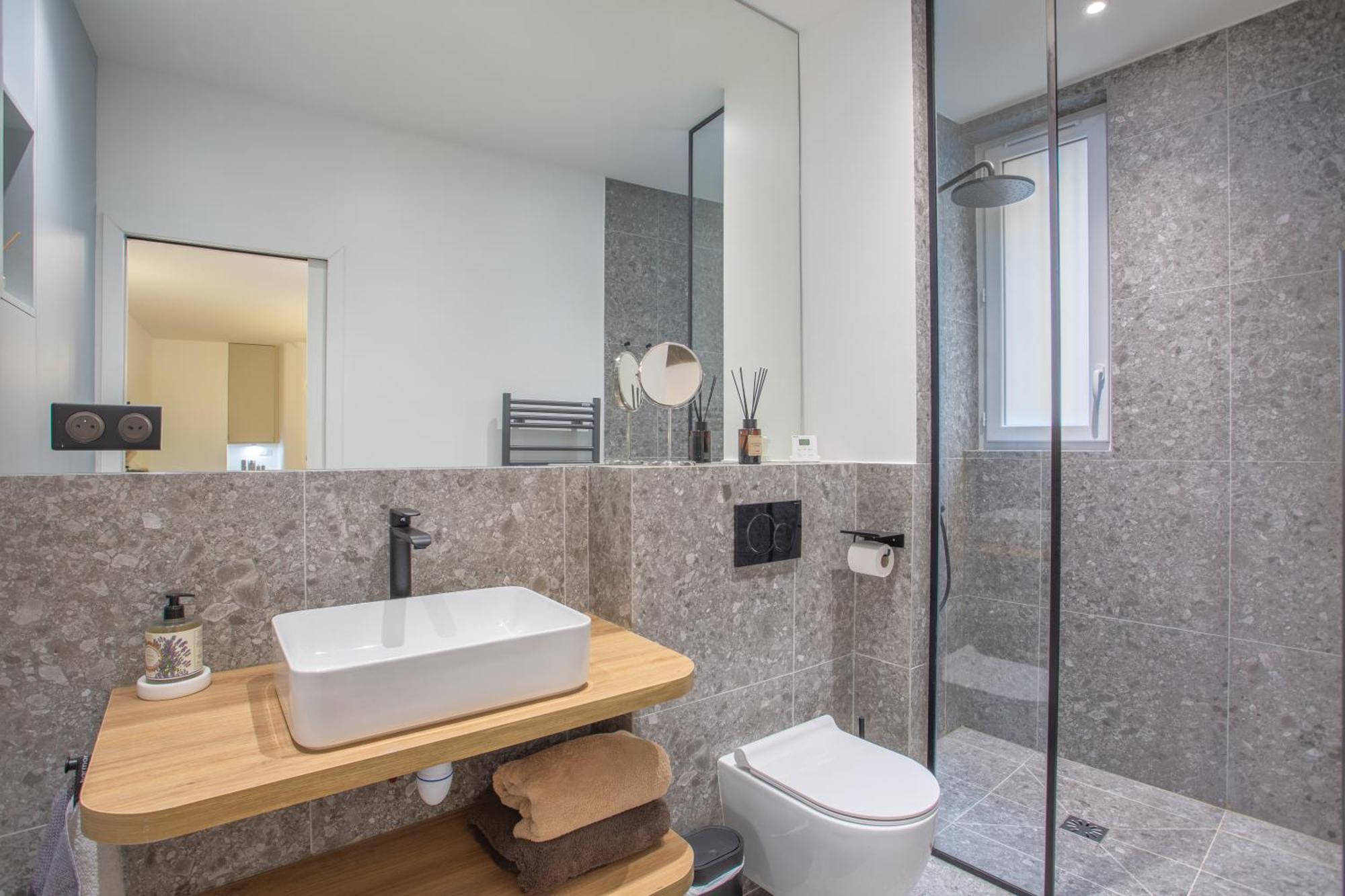 Appartement Montmartre Rochechouart - 1 Bed
