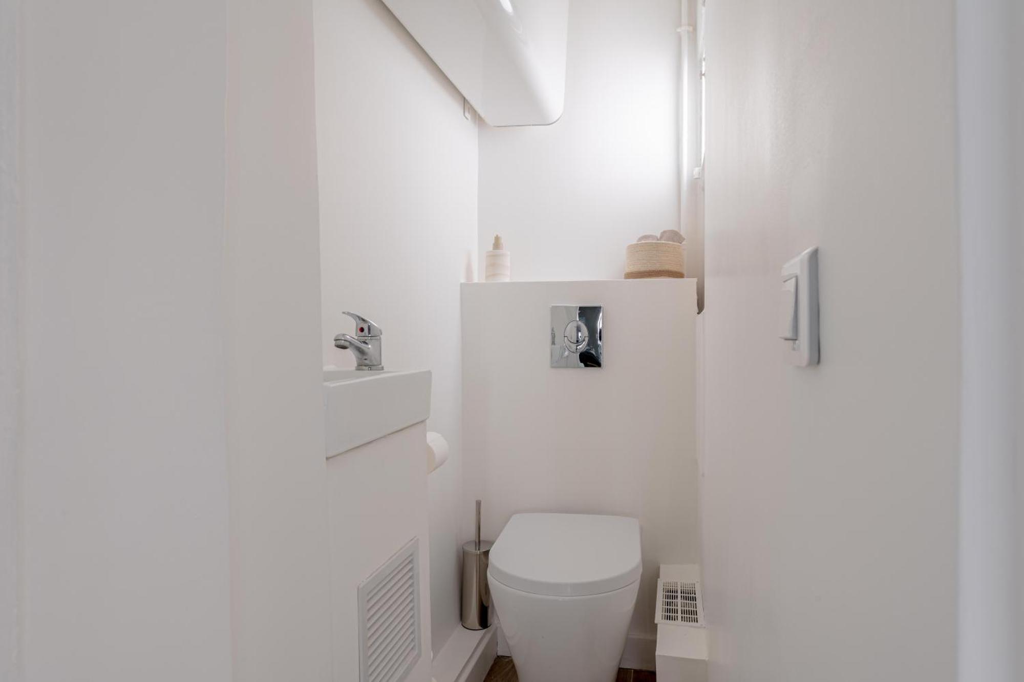 Apartment Charming 1-bed Newly Renovated Close To The Centre And Montmartre