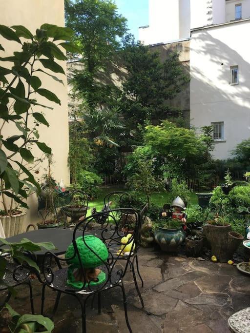 Mignon Et Confortable Avec Acces Jardin