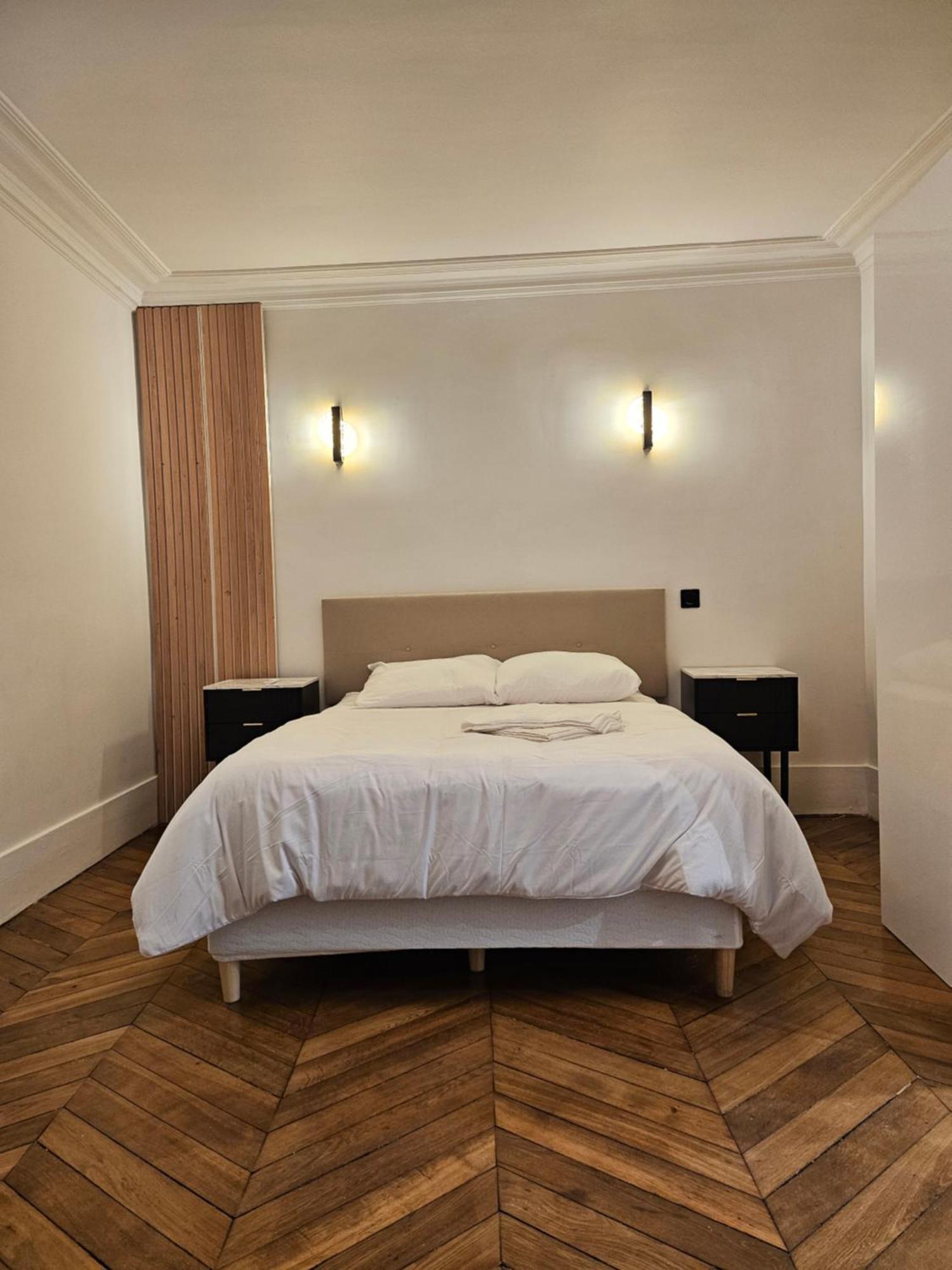 Highstay Champs Elysees Arc De Triomphe * Paris