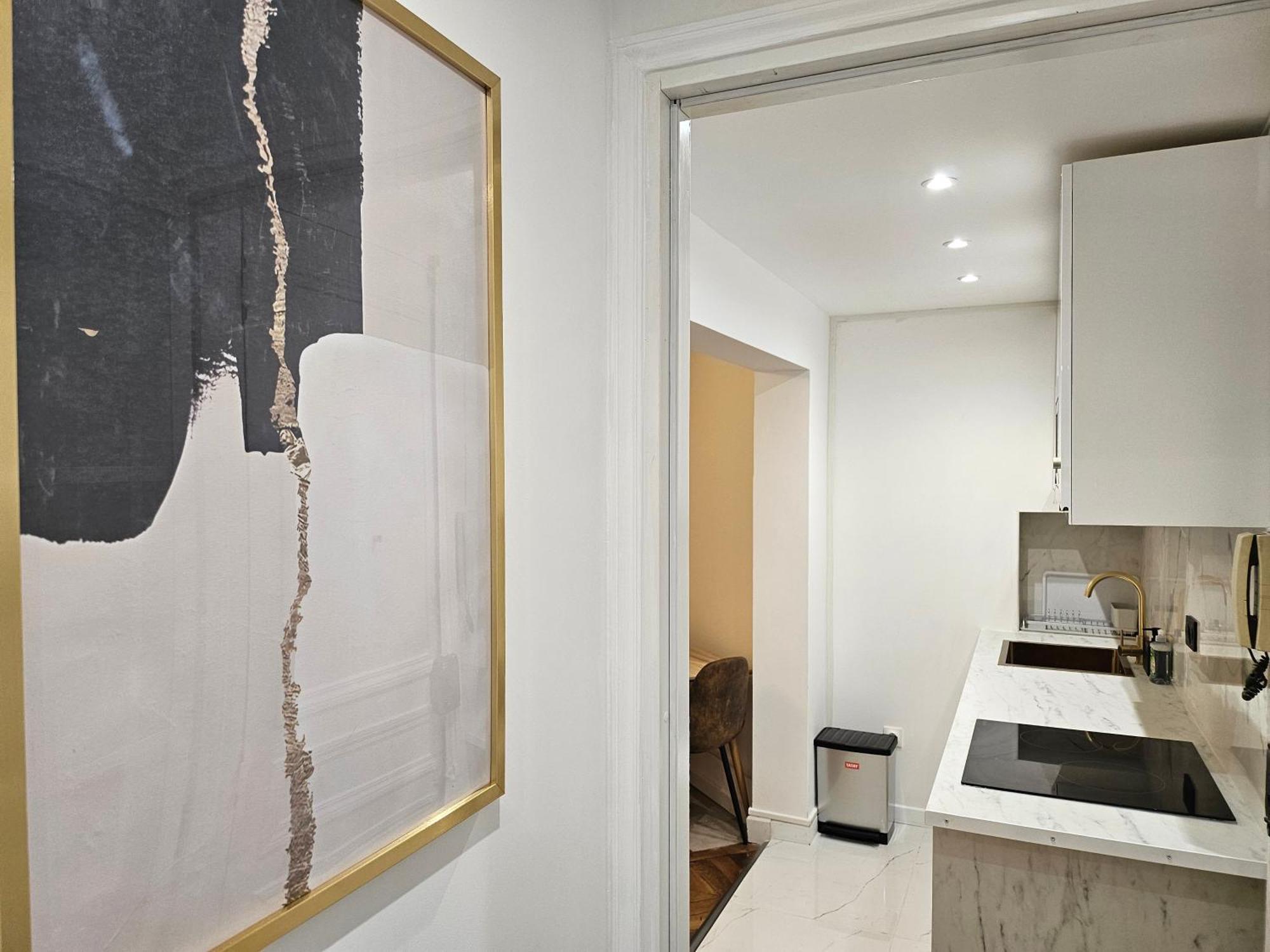 Apartment Highstay Champs Elysees Arc De Triomphe Paris