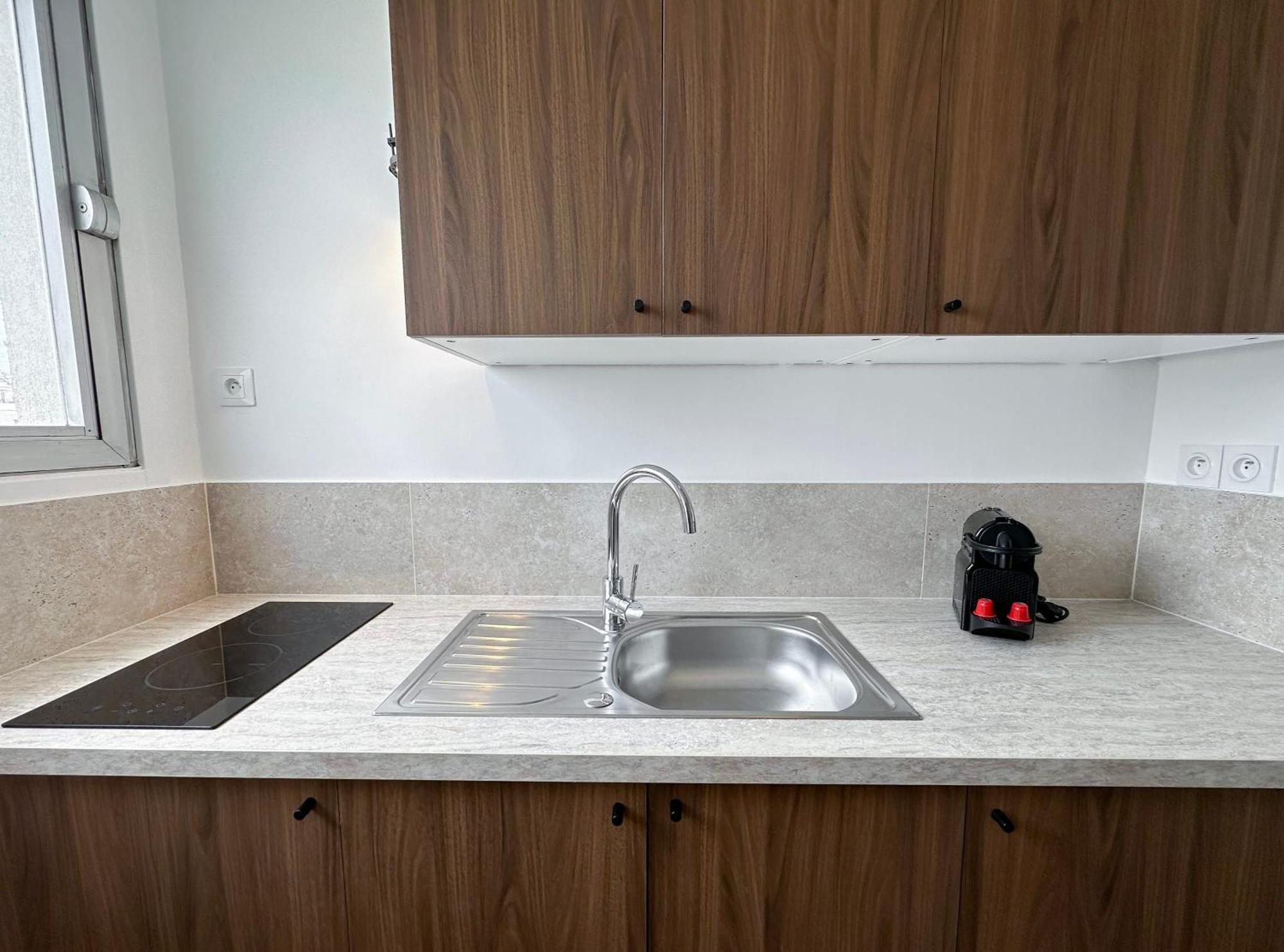Brand-new With Eiffel Tower View Appartement