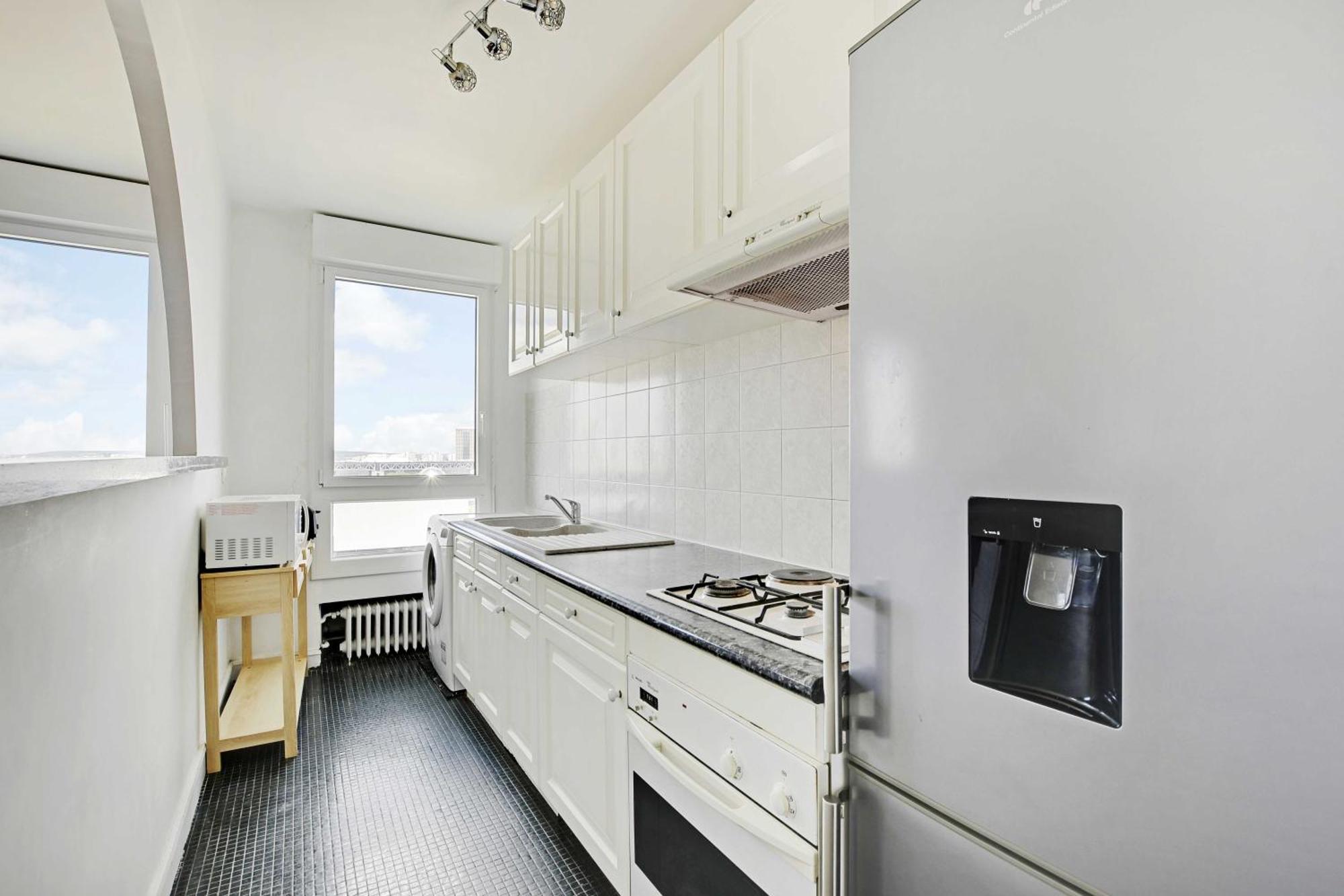Amazing Panoramic View Facing Parc De La - 4p Apartment
