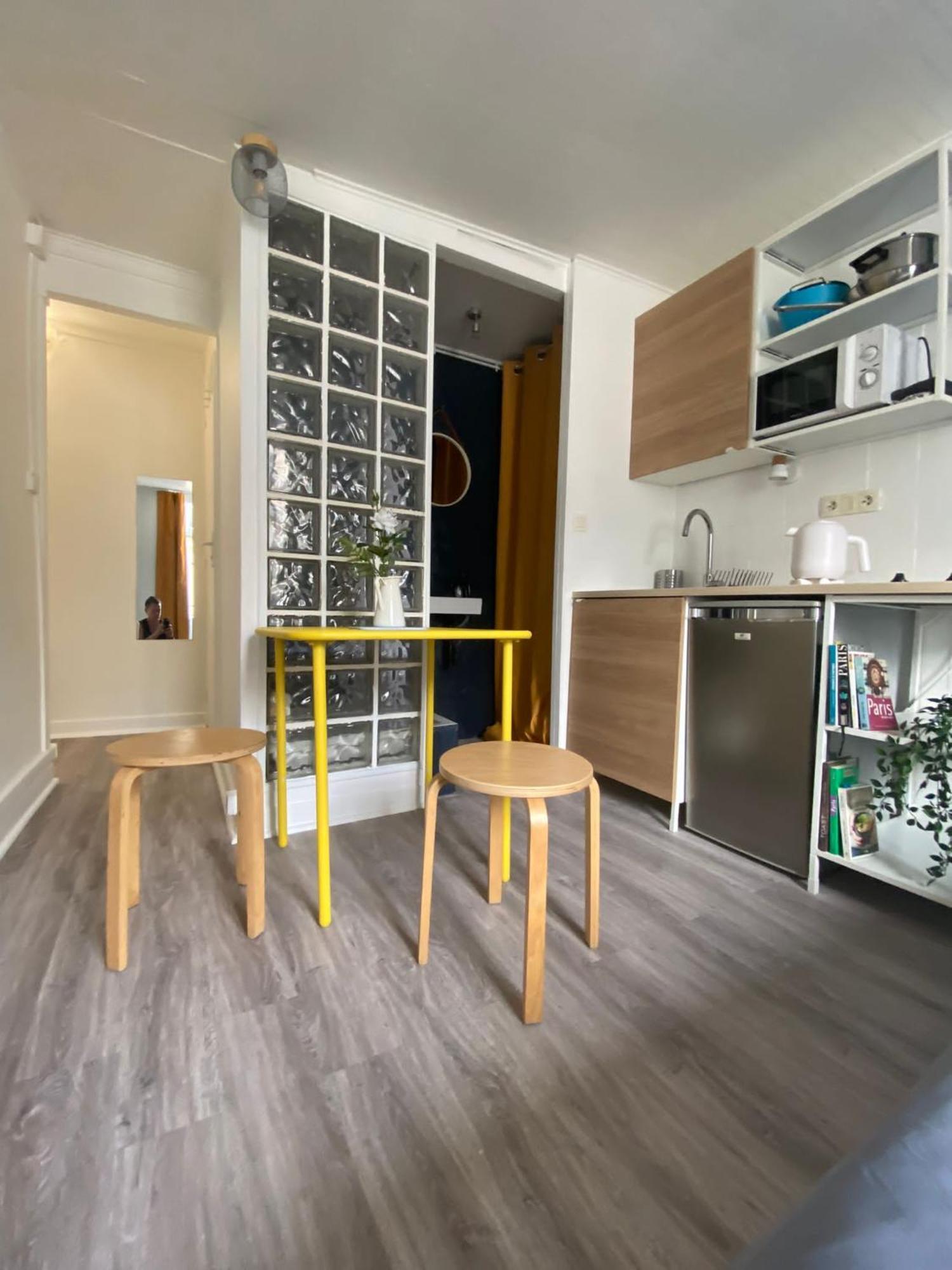 Bright Flat Apartment *