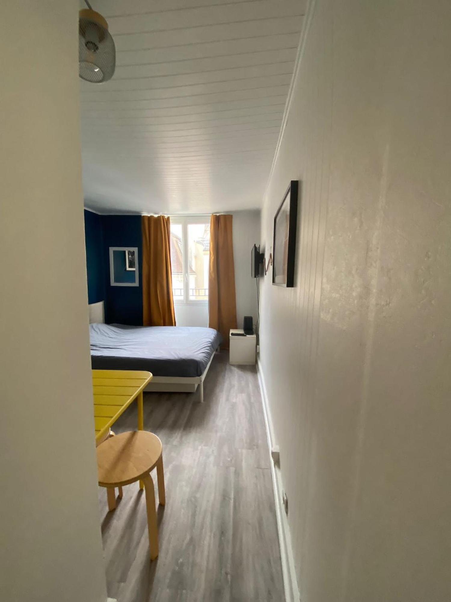 Bright Flat * Paris